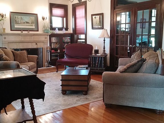 4th image of 404 S German St