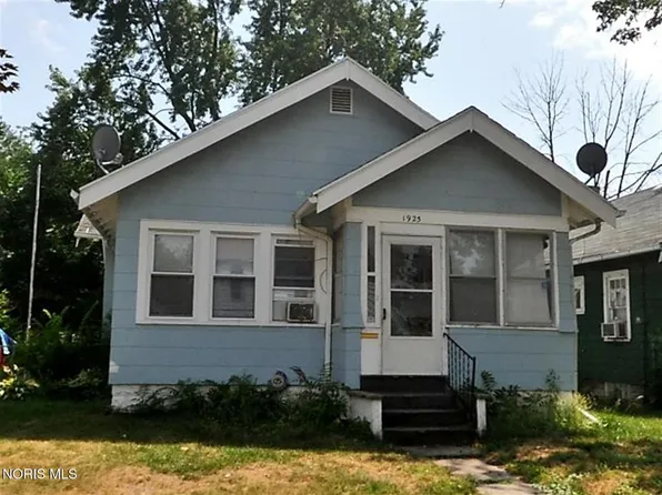 1925 Fairfax Rd, Toledo, OH 43613