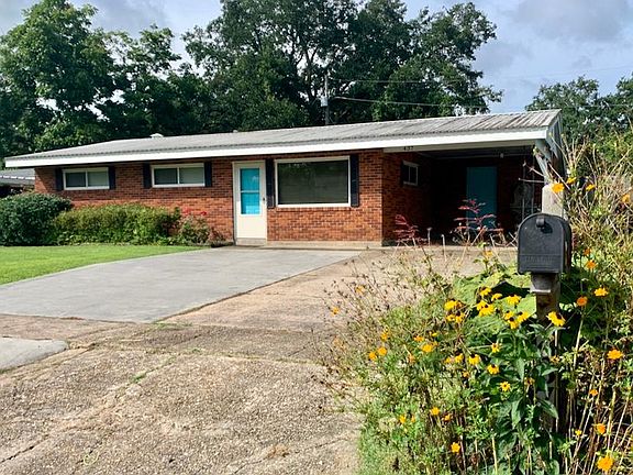 Carport & double driveway / glass screen door