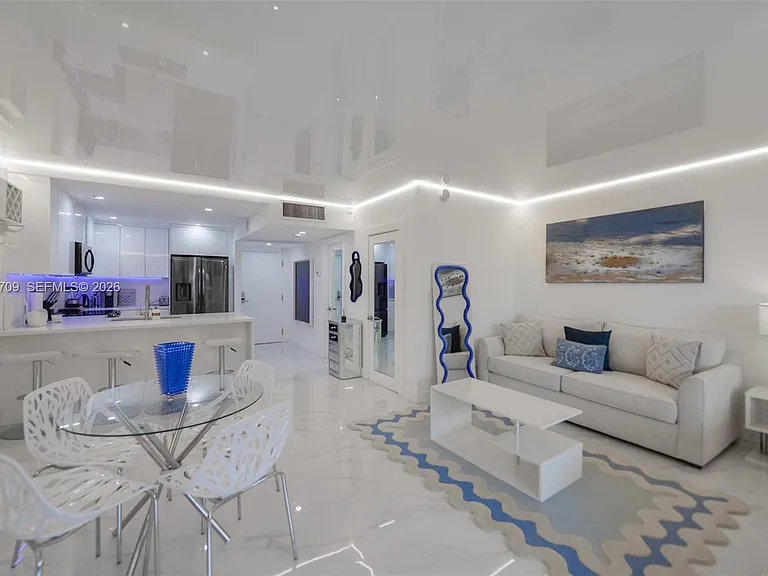 2301 Collins Ave #529 — Photo 12