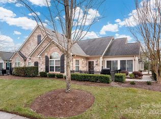 874 Ledgestone Ct, Tega Cay, SC 29708