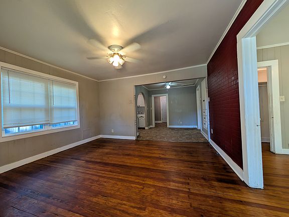 2nd image of 2319 SW 27th St