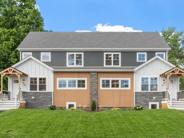 58-60 Neillian St, Bedford, MA 01730