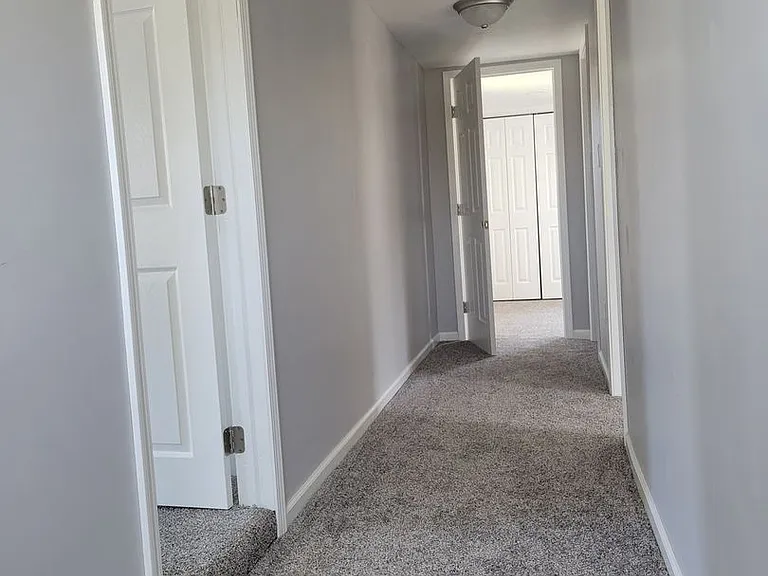 1366 Main St — Photo 9