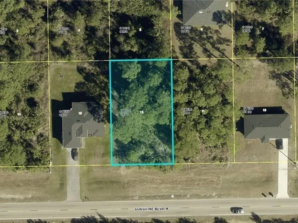 3149 Sunshine Blvd, Lehigh Acres, FL 33971