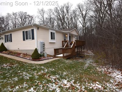 9562 Woodside Cir, Grand Blanc, MI, 48439
