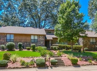 201 Fair Oaks Dr, Bryant, AR 72022