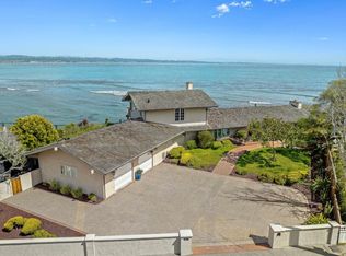 4250 Opal Cliff Dr, Santa Cruz, CA 95062