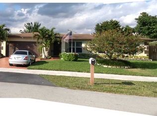 13215 SW 86th Ln, Miami, FL 33183