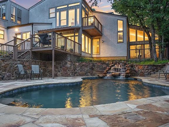 5th image of 2304 Wood Cliff Ct