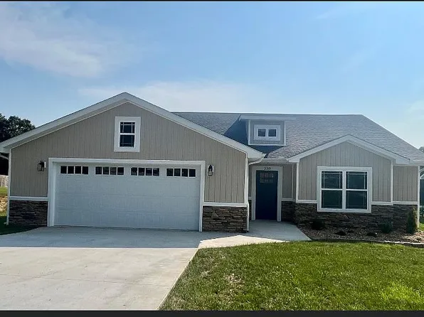 338 Post Oak Rd, Camden, TN 38320