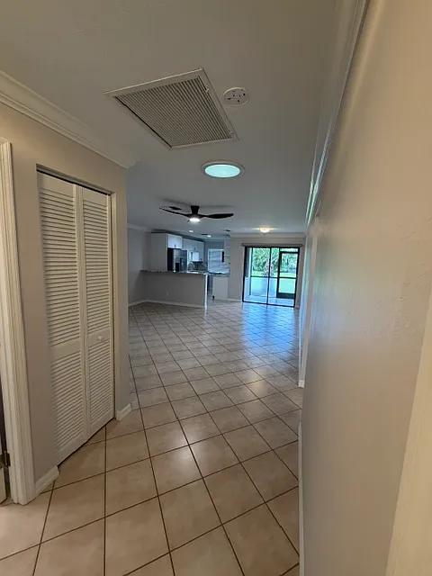 2 bed, 1.5 bath, 1014 sqft, $1,825 — Photo 3