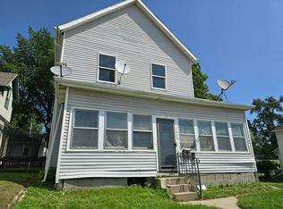 1601 W 4th St, Sioux City, IA 51103