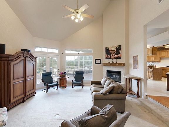 5th image of 1000 N Canyonwood Dr