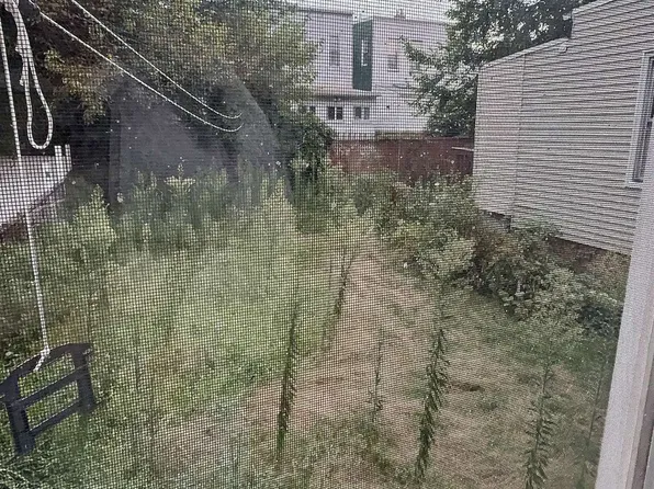 134 Boyd Avenue image 2 of 25