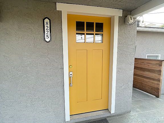 2nd image of 8225 Vista Dr