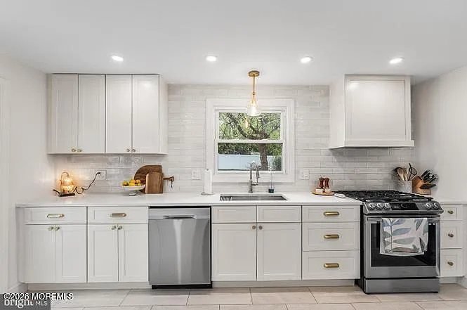 301 Westwood Dr — Photo 6