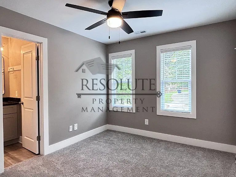 520 Brent Rd — Photo 10