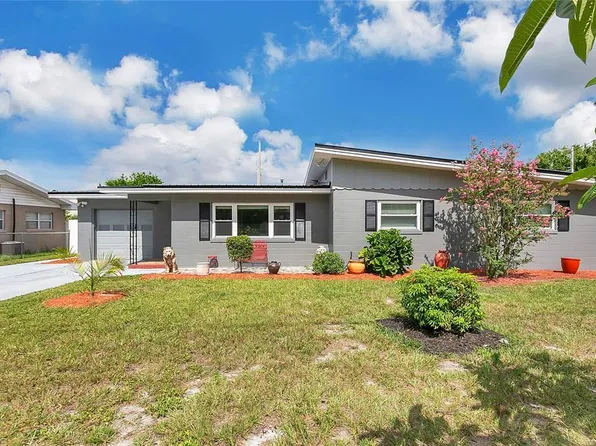 686 22nd St NW, Winter Haven, FL 33880