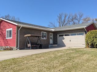 330 Rivertree Blvd, Harwood, ND 58042