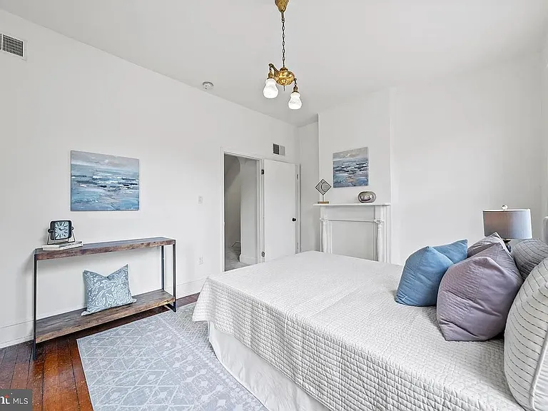 1306 Euclid St NW #2 — Photo 16