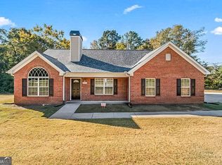 843 McDonough Rd, Hampton, GA 30228