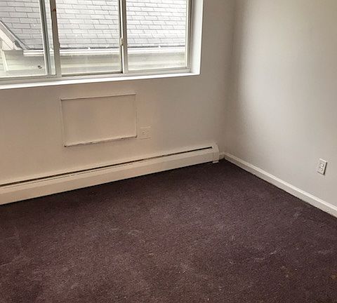 5th image of 10804 43rd Ave #3