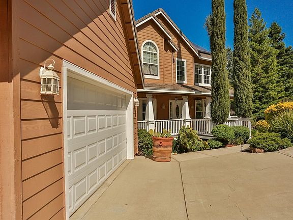 5th image of 3329 Covello Cir