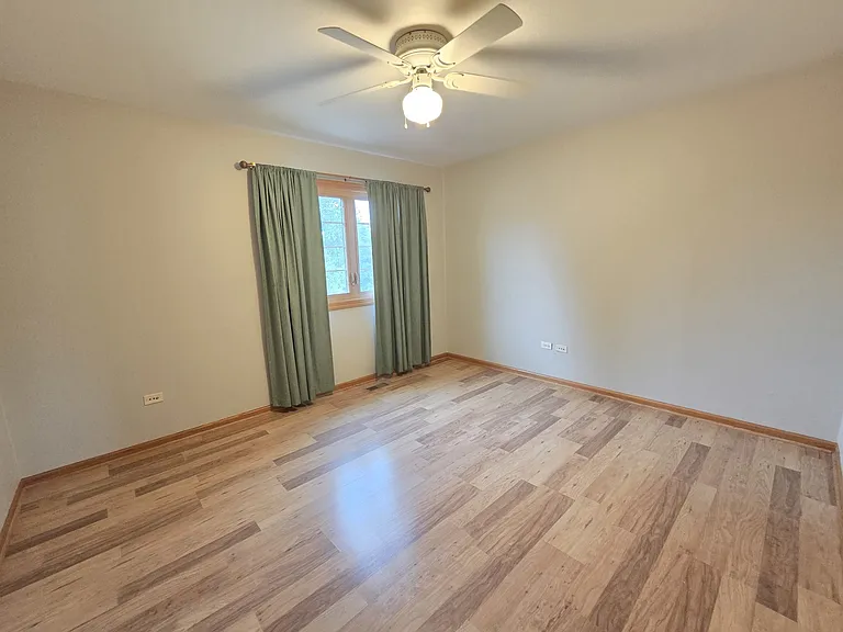8112 Rutherford Dr — Photo 14