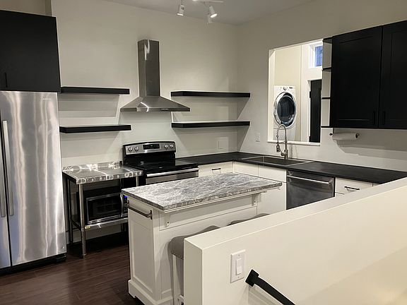 4th image of 600 Klotter Ave #1