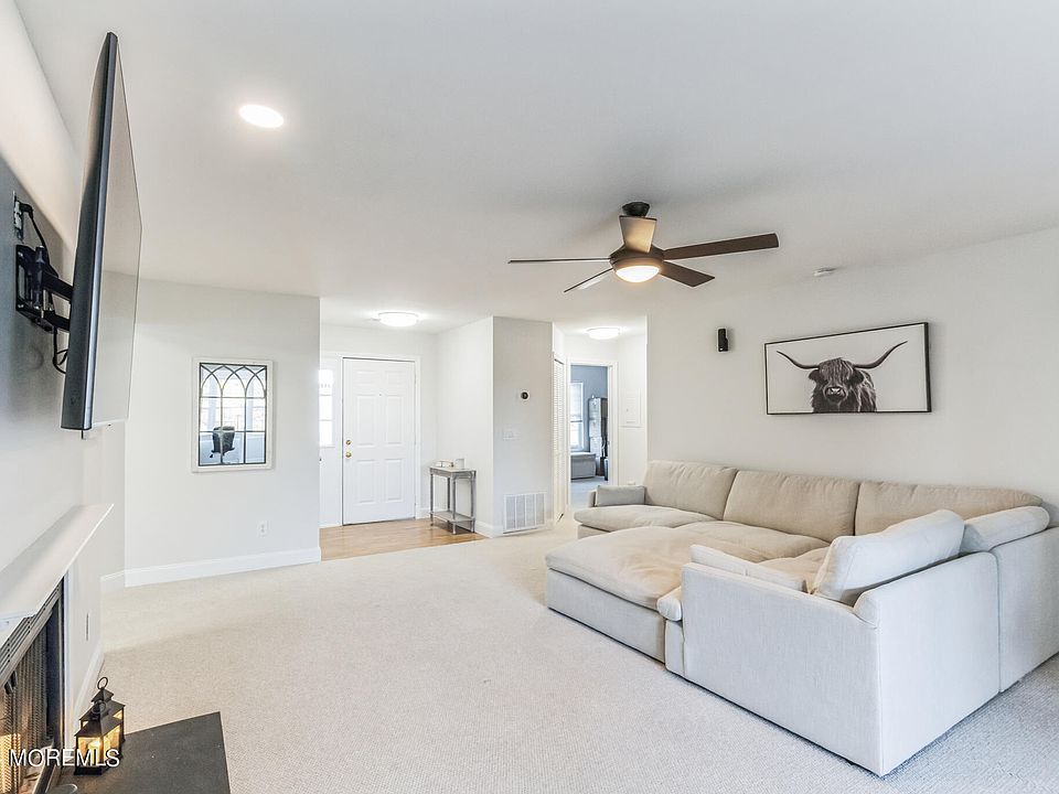 2220 Waters Edge Drive, Toms River, NJ 08753 Zillow