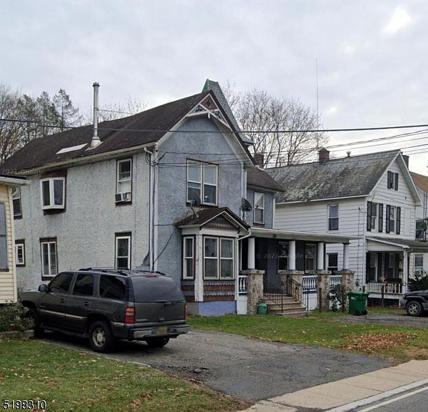 1st image of 38 Bank St