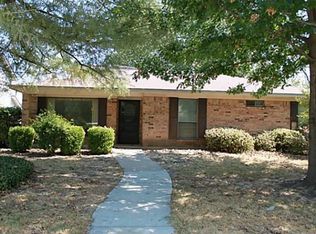 1102 Westminster Dr, Richardson, TX 75081