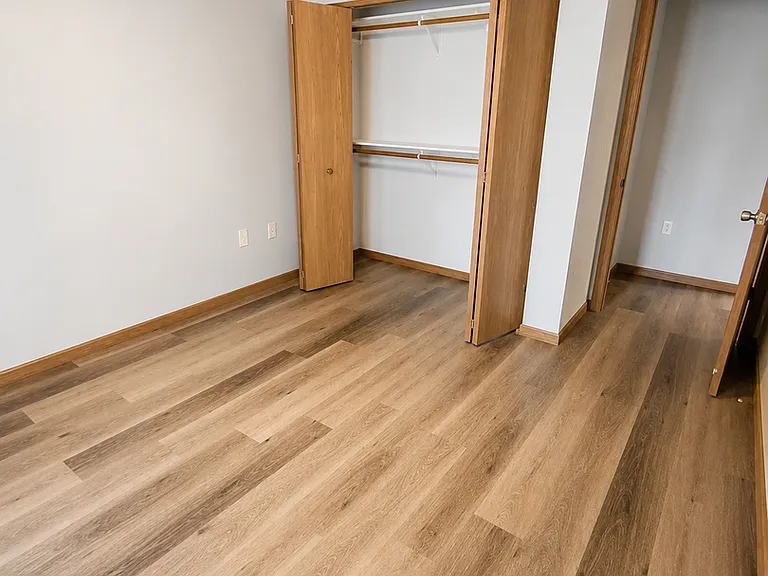 Murdock Apartments — Photo 52