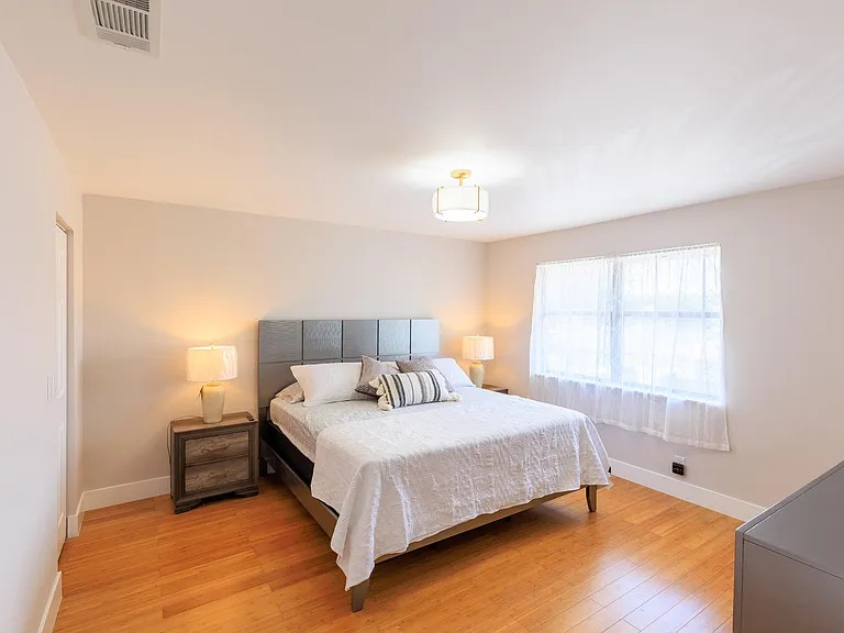 5241 Jog Ln — Photo 19