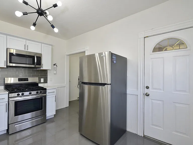 24 Rector Rd #2 — Photo 3