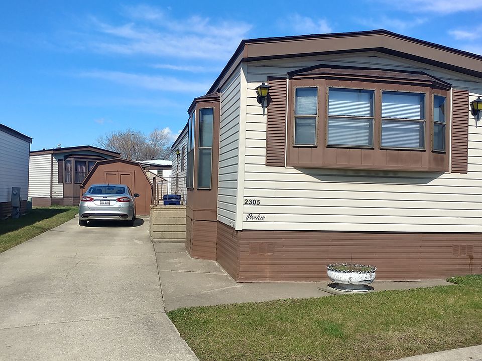 1st image of 8800 S Harlem Ave Trlr 2302