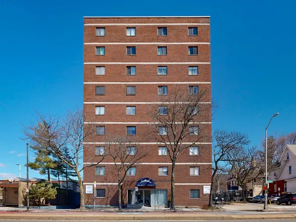 2353 Massachusetts Ave APT 93, Cambridge, MA 02140