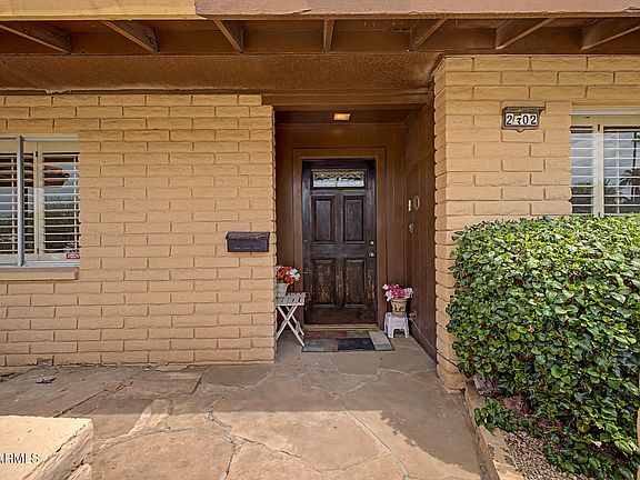 5th image of 2302 E LINCOLN Circle
