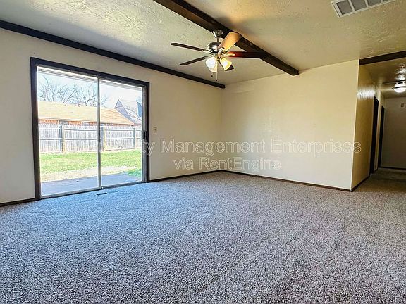 3rd image of 4816 S Fairmont Ave
