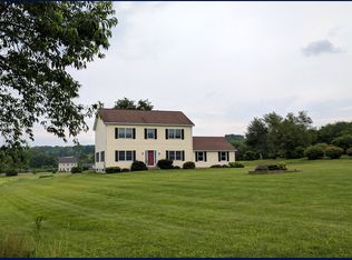 90 Burgess Rd, Morris, CT 06763