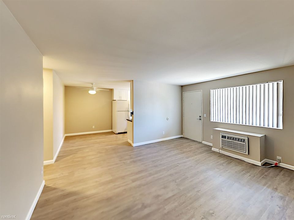 2nd image of 470 Jamacha Rd APT D