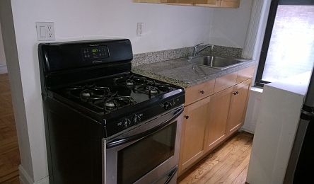 2nd image of 167 W 81st St APT 04D