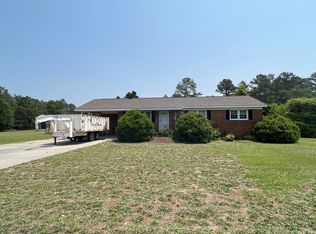 1700 McDonald Ave, Hamlet, NC 28345