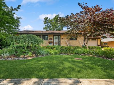 316 S Reuter Dr, Arlington Heights, IL, 60005
