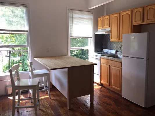 Rented by Imani Q'ryn Realty | media 35