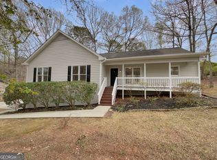 87 Leaf Lake Dr, Suwanee, GA 30024