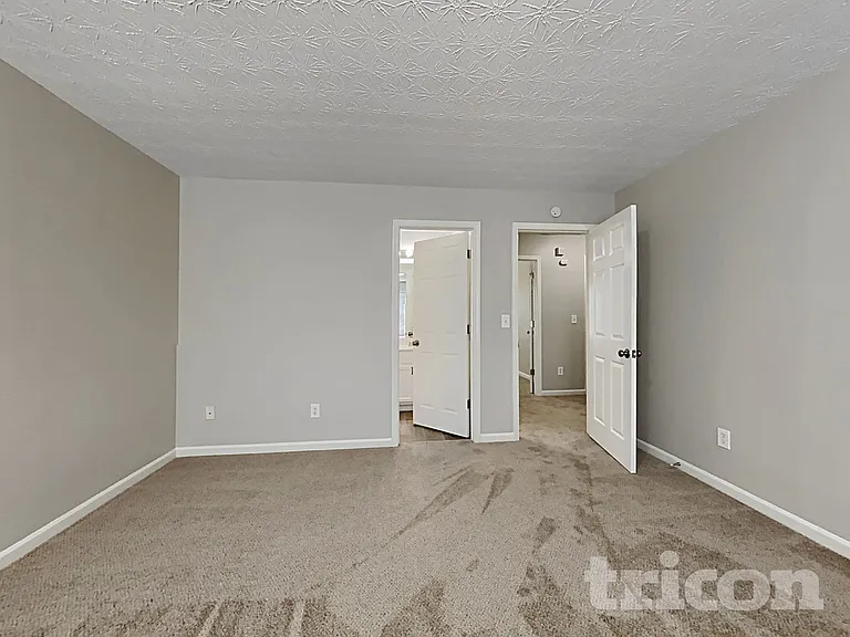 104 Lantana Trce — Photo 11