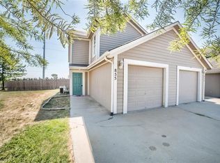 855 E 167th Ct, Gardner, KS 66030