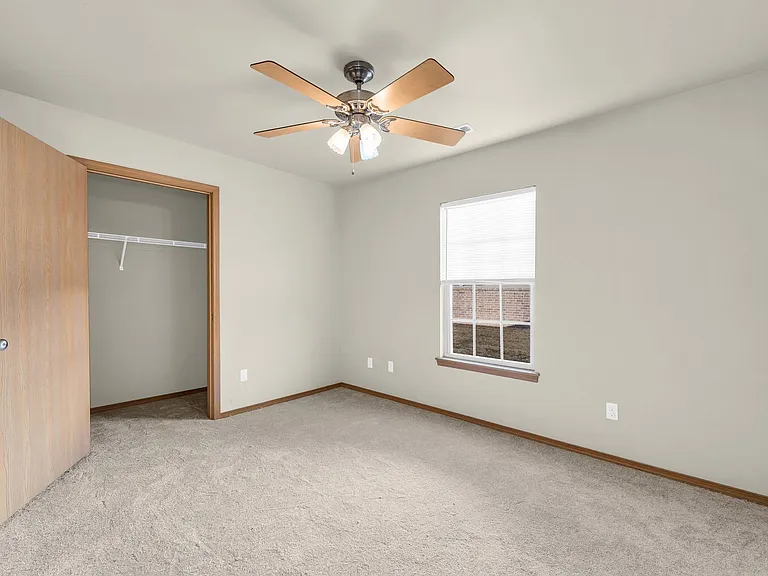 2970 W Old Farmington Rd — Photo 18